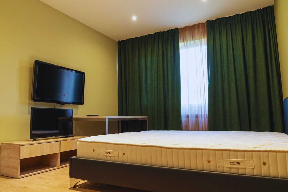 Дава се под наем Тристаен апартамент в София, Красно село - 92 кв.м за 663 € - Снимка #10