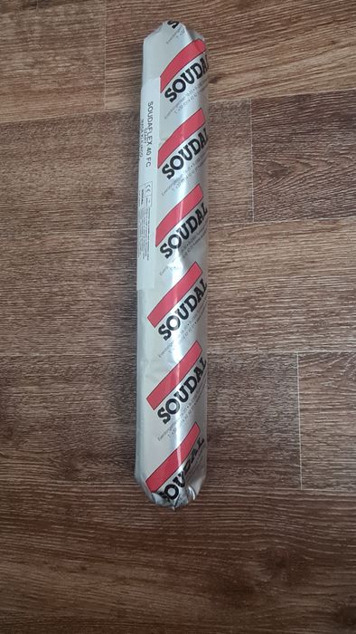 Продам герметик Саудал