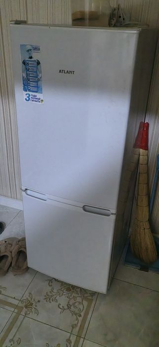 Холодильник на продажу