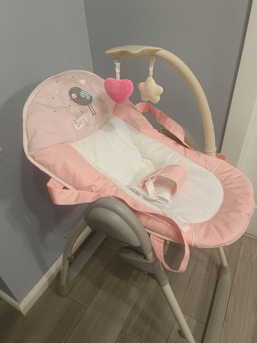 Vând scaun înalt 2 in 1 cadru reglabil , pliabil , până la 15 kg