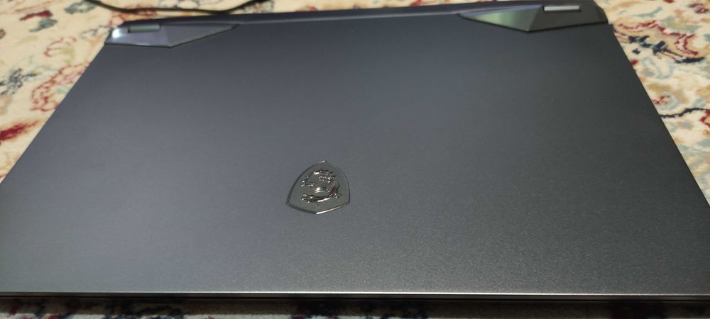 Ноутбук игровой msi GE76
