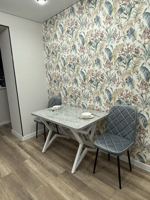 Сдам посуточно 1 комн Батыс 2