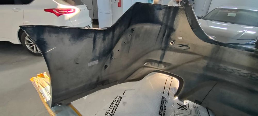 Задний бампер khan camry 70