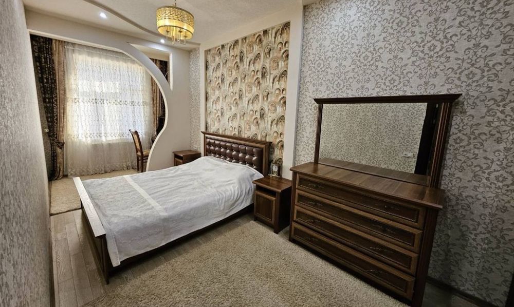 Olmazor tumanida kvartira bor Arentr Beruniy metro