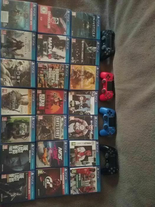 Vand Jocuri PS4 la bucata sau toate la 9999 ron
