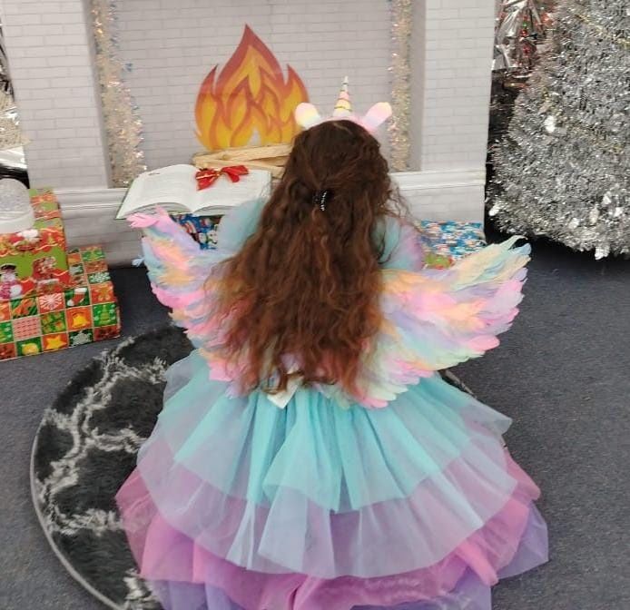 Продам очень красивый костюм "ЕДИНОРОЖКА"