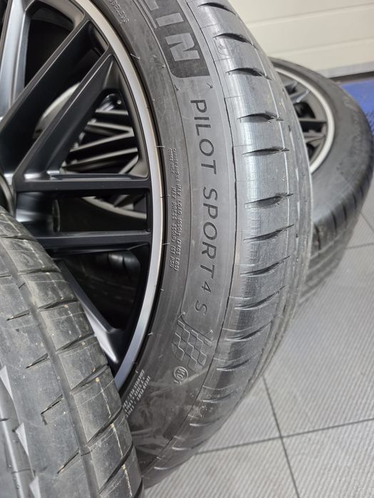 ОРИГИНАЛНИ Mercedes GLS 63 AMG 23 цола X167 W167 Maybach GLE GLS AMG