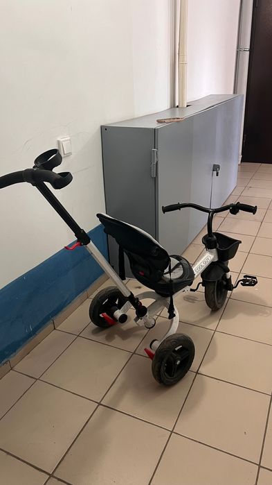 Детский трехколесный велосипед