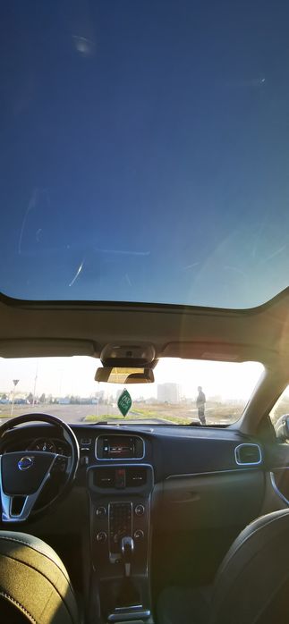 Volvo v40 2.0d D4 190cp euro5 panoramic  unic proprietar Înmatriculat