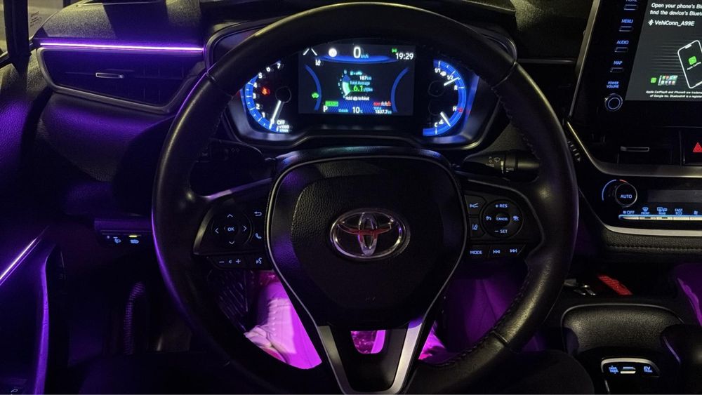 Inchiriez  toyota AURIS si Corolla 2022 , HYBRID! Uber/Bolt
