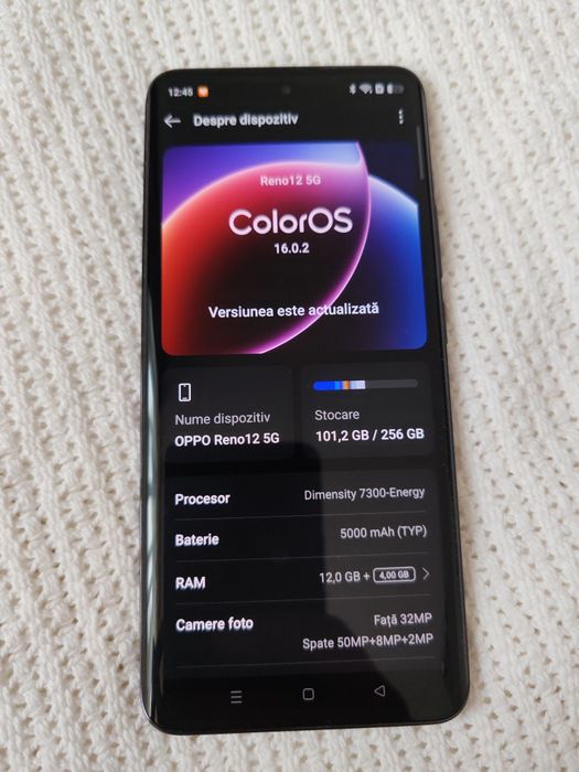 Oppo Reno 12 5G, cu 12 GB RAM