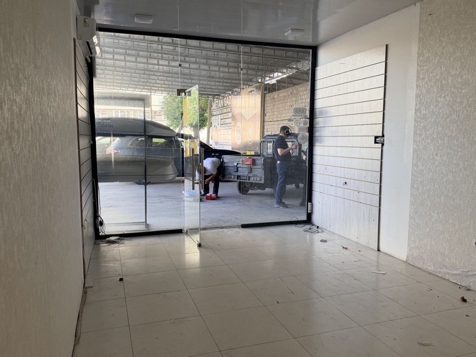 Автосервис. Сдаётся в аренду 2 помещения 120 кв.м. и 25 кв.м.