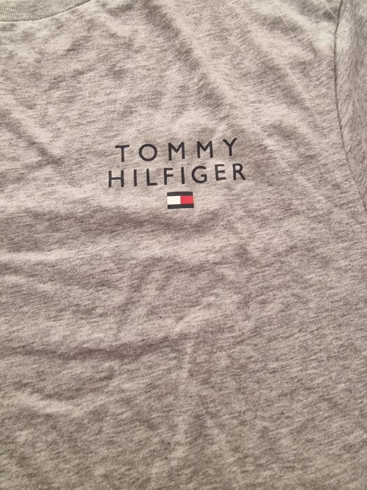 Imbracaminte Tommy Hilfiger originala