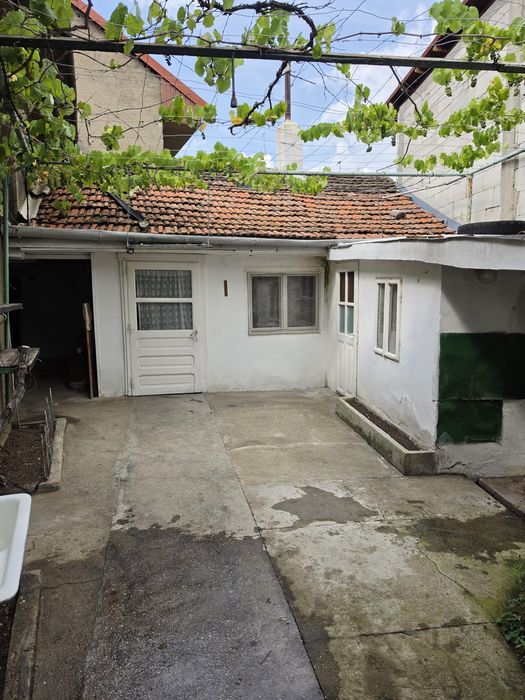 Casa de vanzare!!