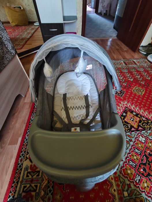 шезлонг детский автоматически.