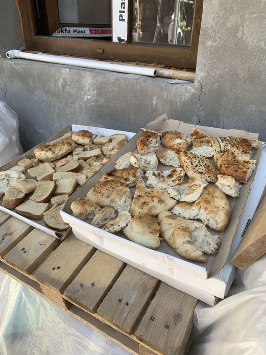 Qurutilgan Non sotiladi