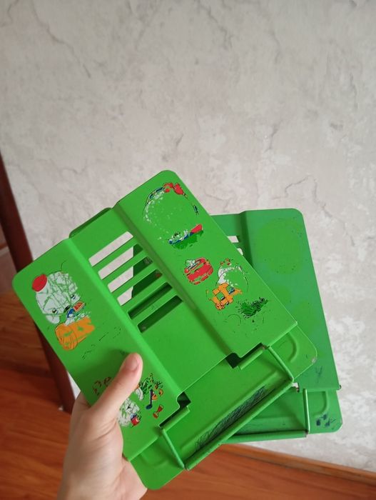 Подставка для книг