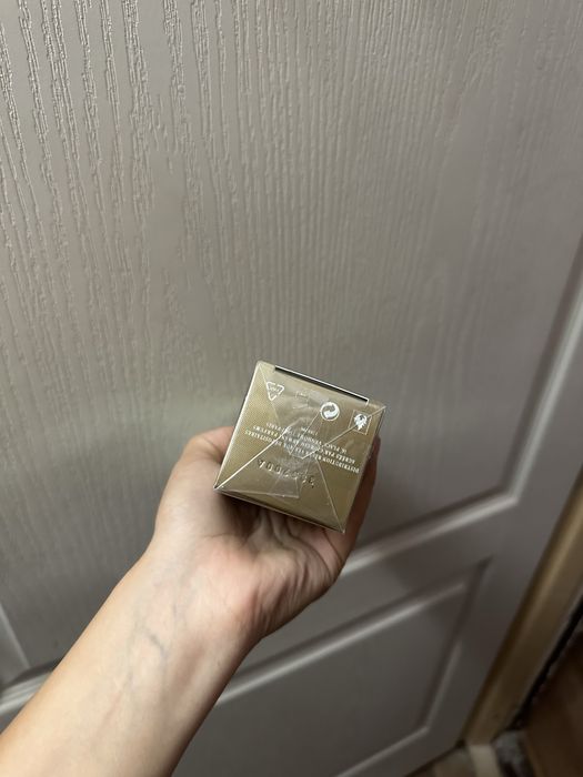 Armani code absolu