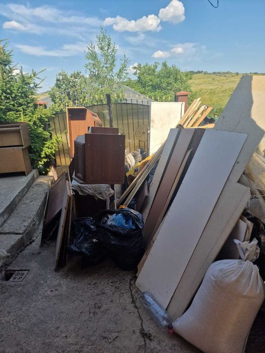 Curatenie apartamente ,curatenie garaje ,ridicam moloz si gunoi