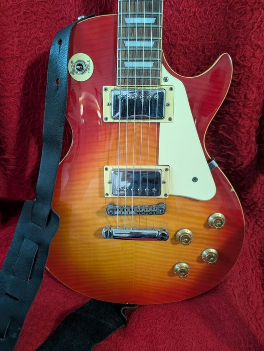 Chitara electrică Epiphone model Gipson