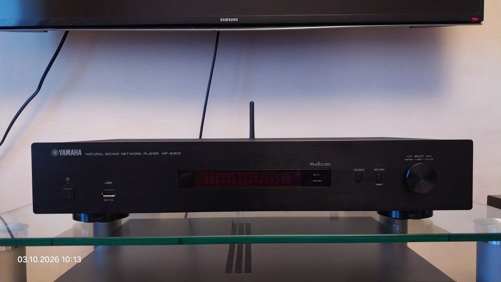YAMAHA NP-S303 Hi-Fi сетевой проигрыватель стриммер