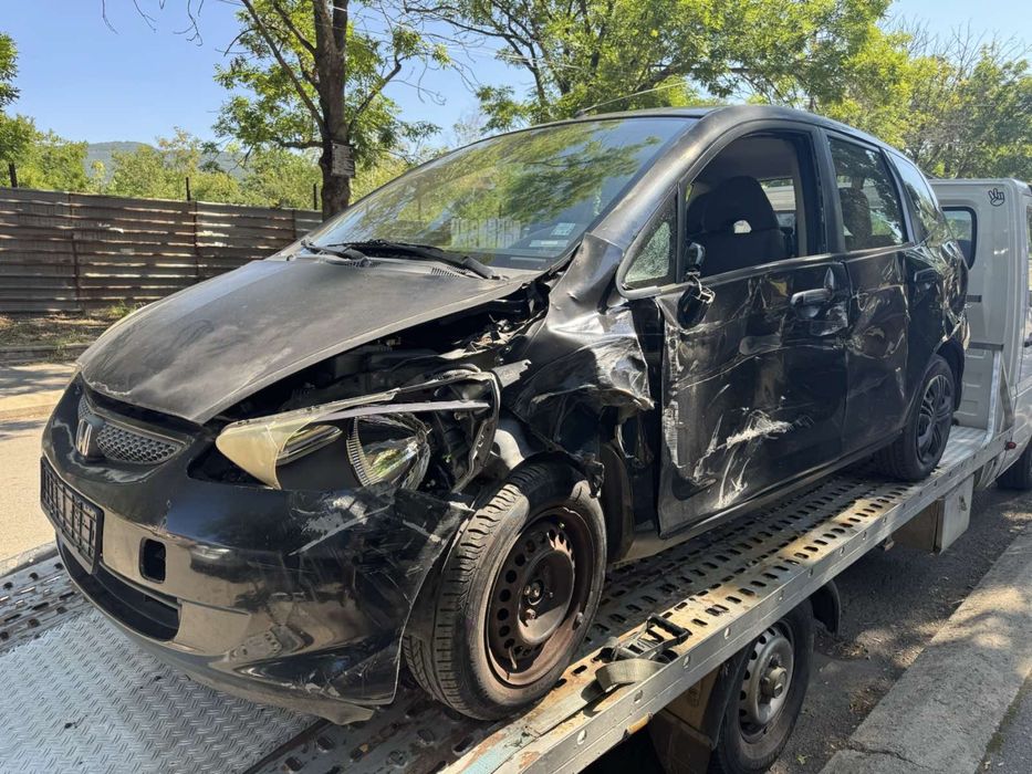 Honda Jazz 1.4i на части