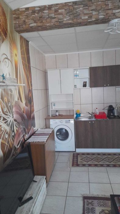 Inchiriez garsoniera cartier Coiciu