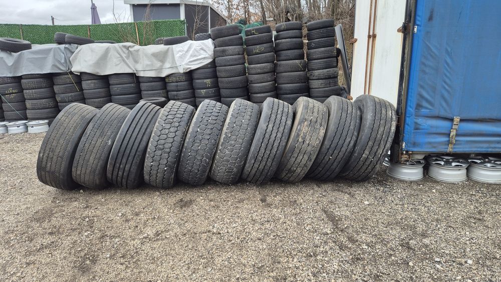 Гуми за камиони 385 65 22.5 внос от Германия в много добро състояние