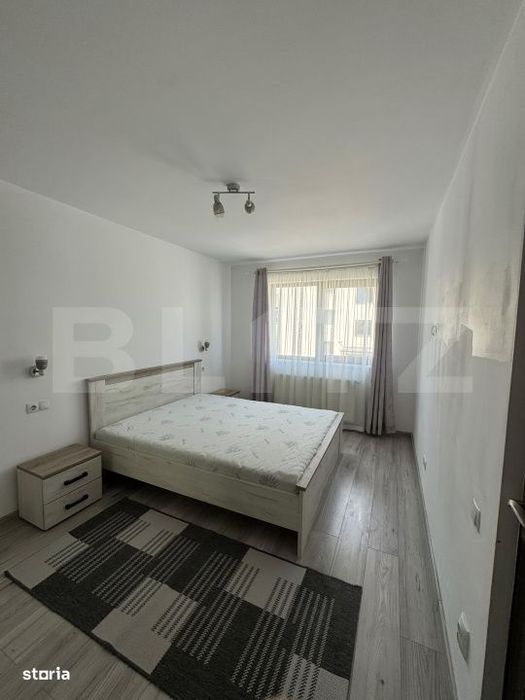 Apartament 2 camere, decomandat, loc de parcare
