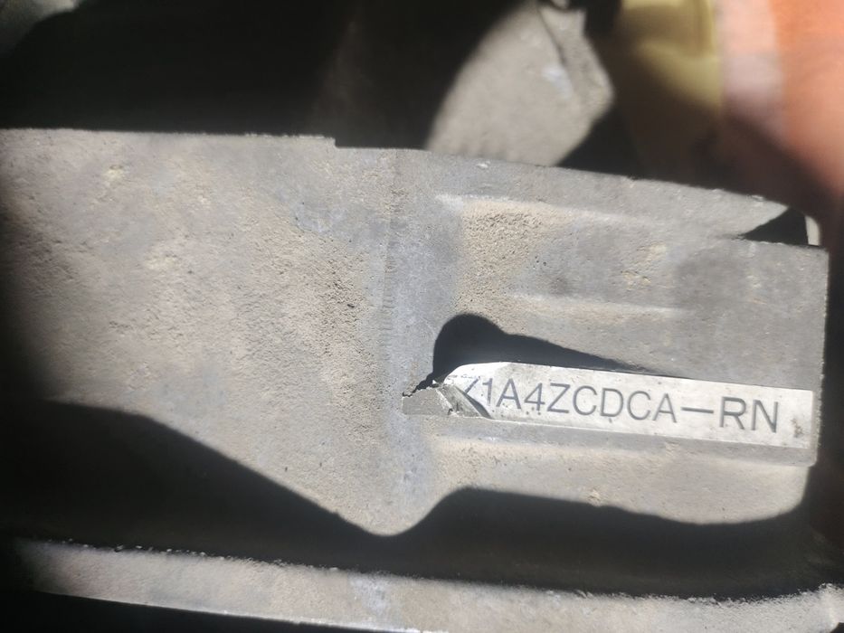 Коробка привозная Subaru B4