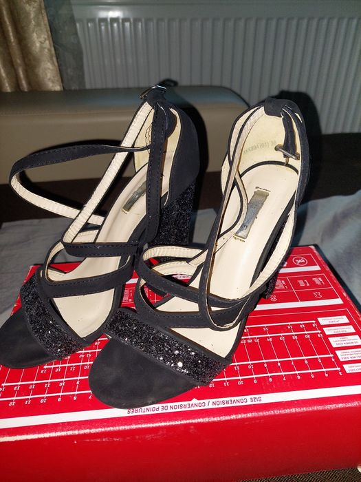 Sandale toc 10 nr.36