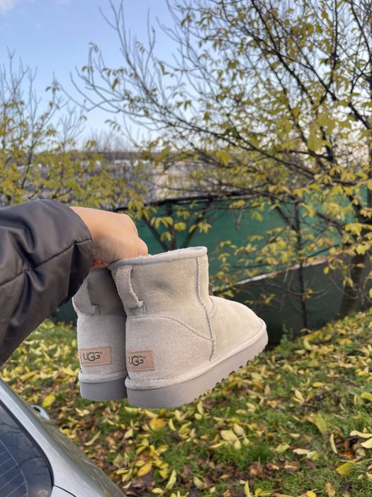 Ugg Mini Originale marime 39
