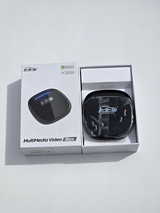 Ai Box Carplay/Android auto wireless multimedia box, MMB Max 5.0 Q4W  Android 13 8+128GB Octa-core 2.4 GHz