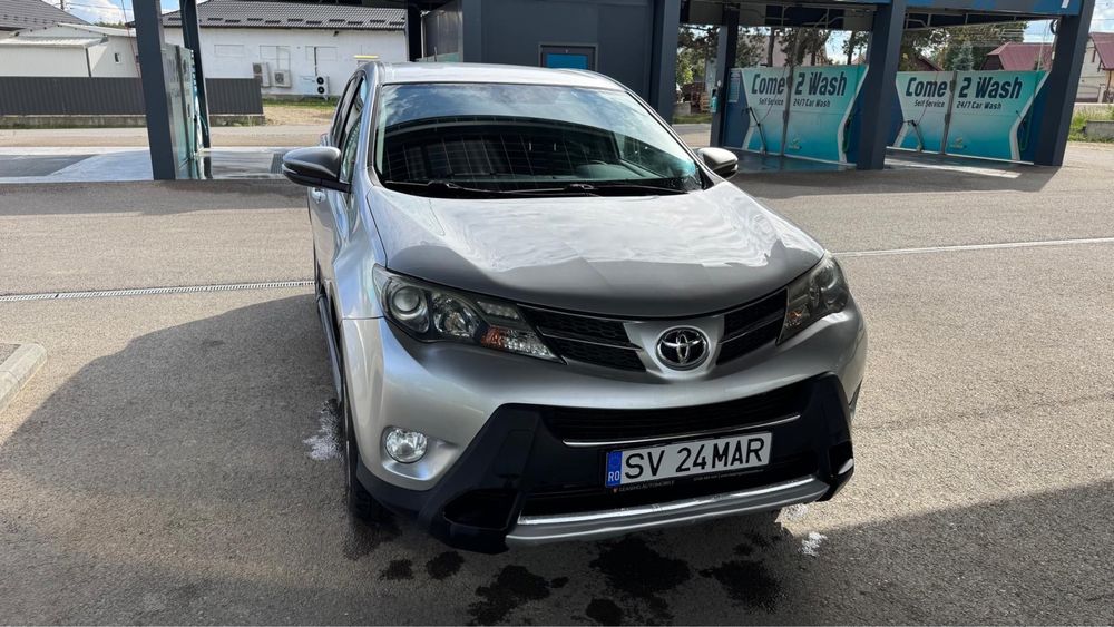 TOYOTA RAV4