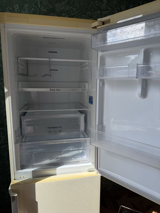 Холодильник Samsung nofrost