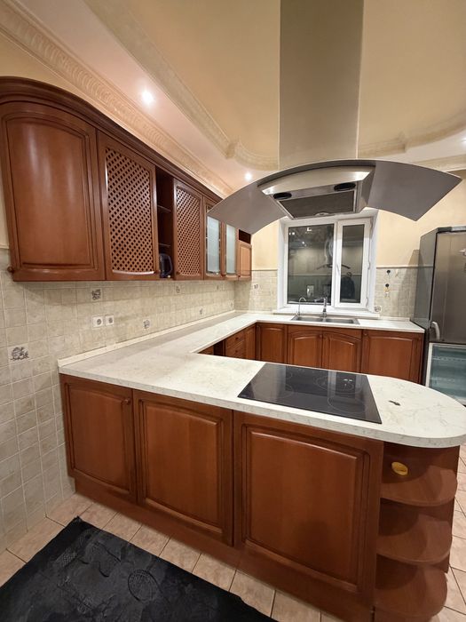 Продам кухонный гарнитур