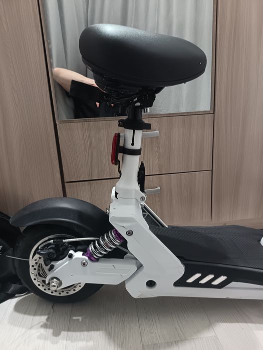 Продам Электросамокат Tron Star BK-110