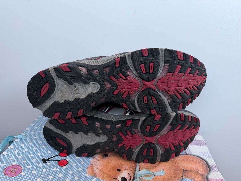 ASICS Gel-Trabuco 11''оригинални маратонки 44.5 номер