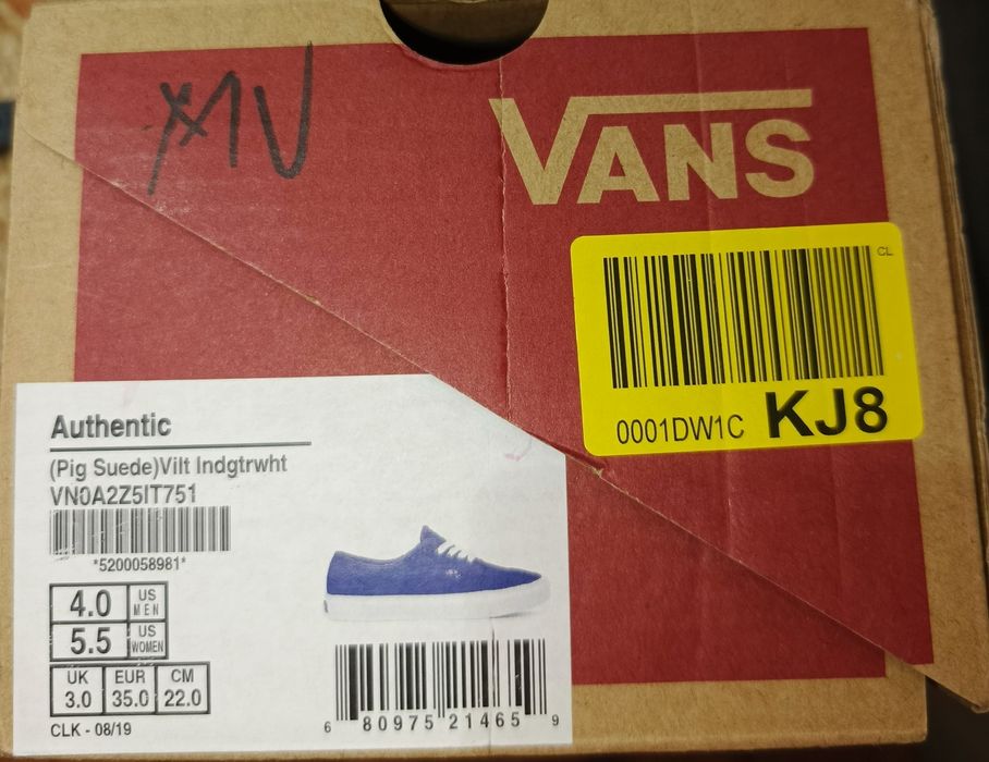 Vans Vault Authentic