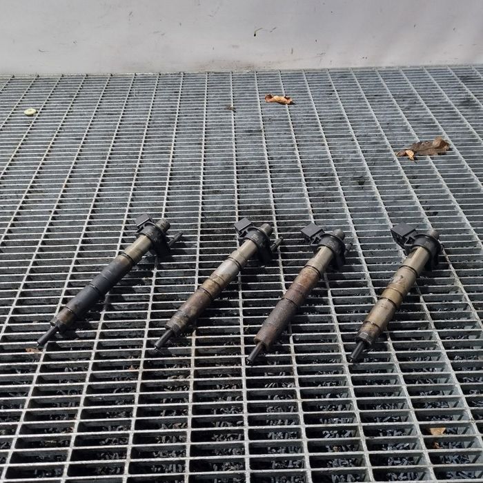 Injector BMW X1 E84 2.0 Diesel 2009 - 2015 177CP N47 D20C Euro5 (1467) Diesel 0445116024