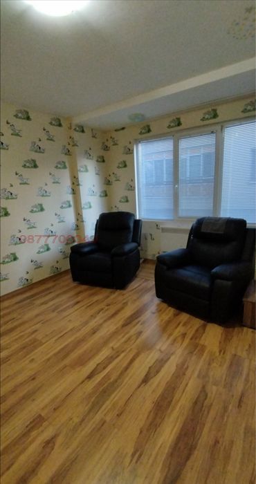 Дава се под наем Тристаен апартамент в Ботевград - 72 кв.м за 550 € - Снимка #6