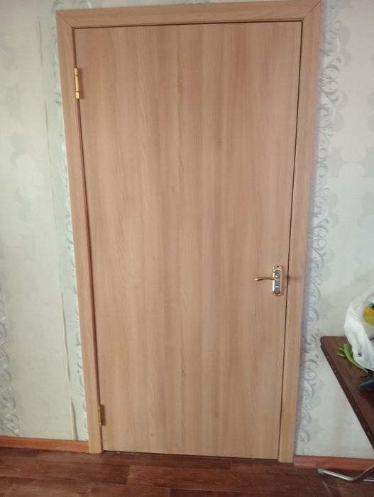 Продам двери б/у