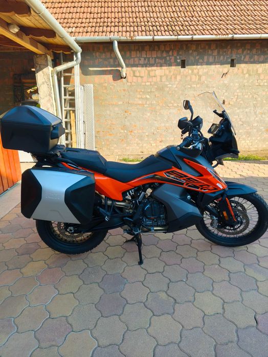 Vând KTM 890 Adventure