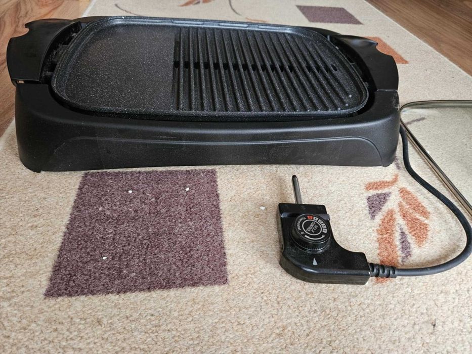 Скара електрическа с капак MUHLER MG-4030M, мраморно покритие, 1800W