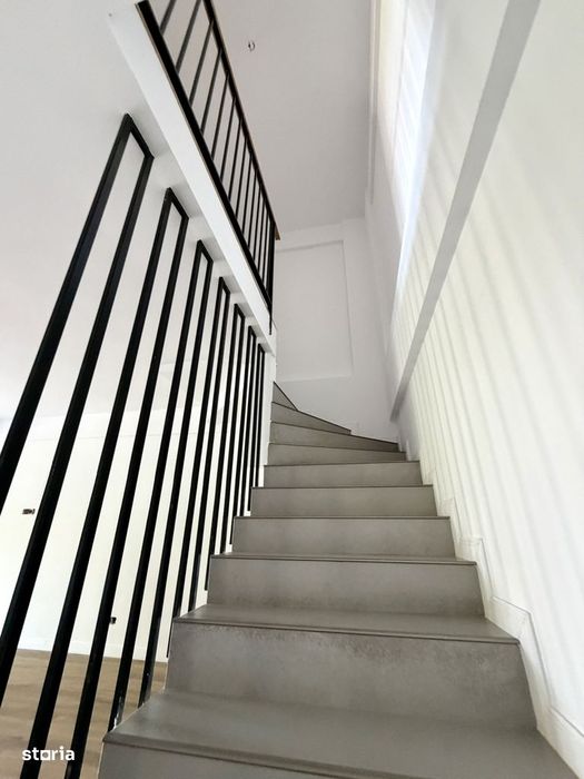 Ap 3 camere D 2 bai Parcare Terasa Capat Pacurari