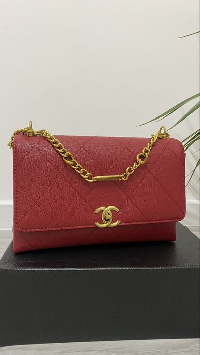 …. Сумочка ………..