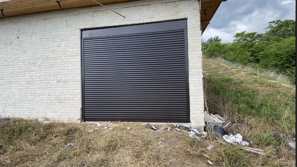 Usi garaj tip rulou/Rulouri geam