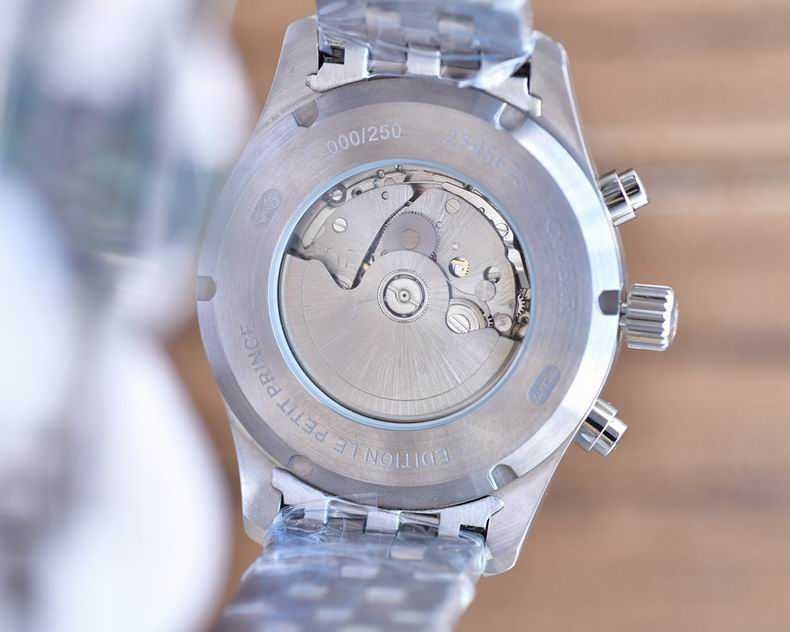 Автоматичен мъжки часовник IWC Pilot’s Watch Mercedes-AMG Petronas F1