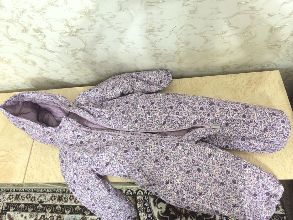 Продам детский комбинезон