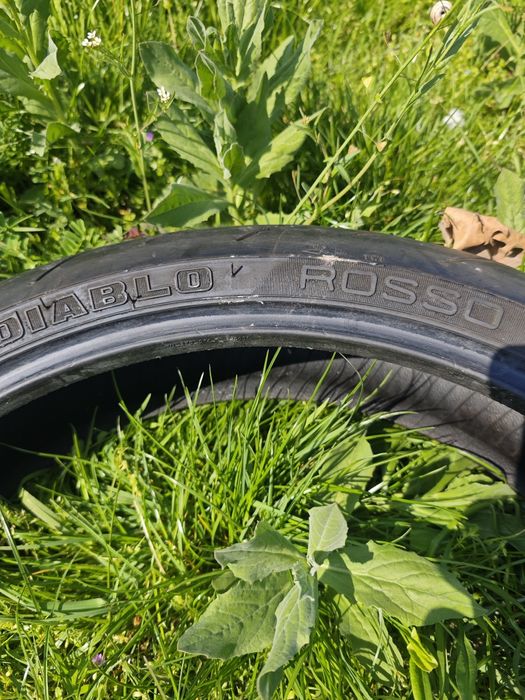 Мото гума Пирели Диабло